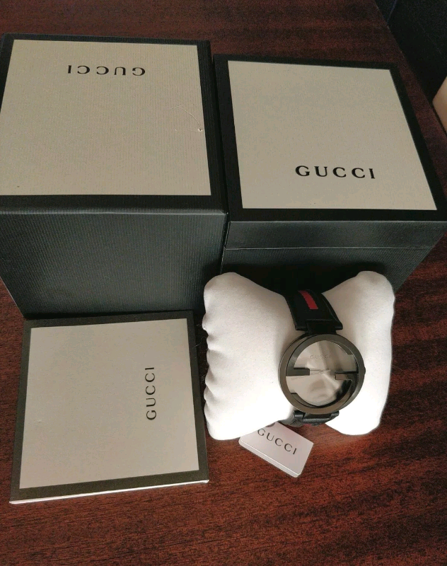 Gucci watch Interlocking G Unisex 